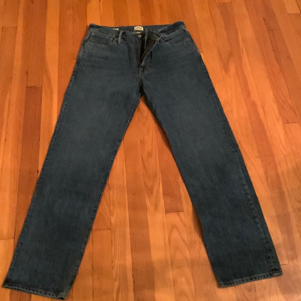 JCrew men’s straight fit jean.  New without tags.